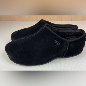 UGG Cottage Clog  🔥🔥 so comfy!